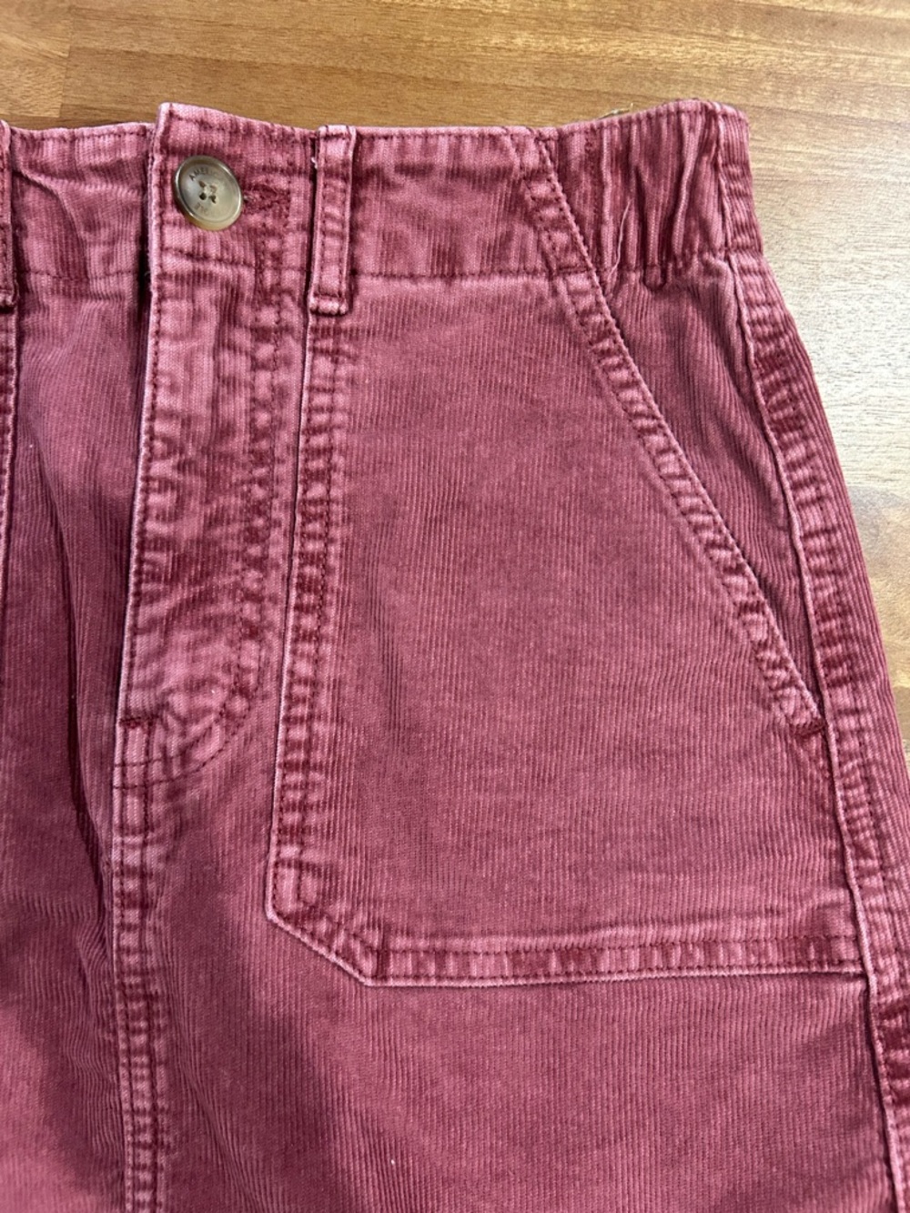 American Eagle Outfitters Washed Rose Corduroy Mini Skirt Size 0 - Picture 4 of 11
